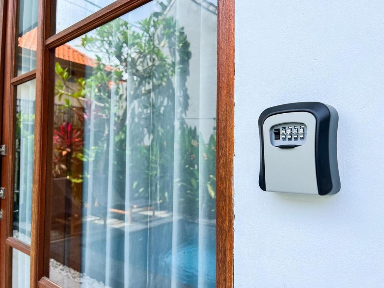 Island Boy Guesthouse T Prime Location In Canggu Ngoại thất bức ảnh